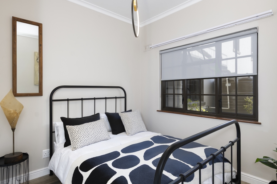 2 Bedroom Property for Sale in Roundhay Western Cape
